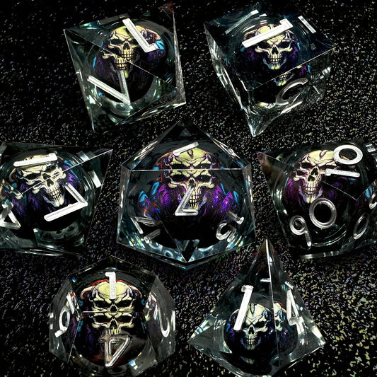 HAOMEJA Skeleton Stardust Resin Dice Set 7 PCS (Skull B & Black)